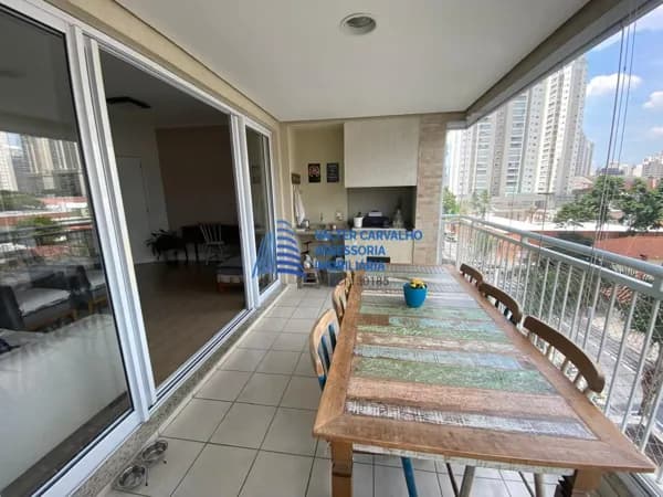 Apartamento 133m² 3 suítes , 2 vagas em Vila Romana, São Paulo/SP