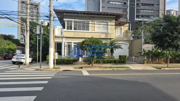 Casa Sobrado em Vila Romana, São Paulo/SP