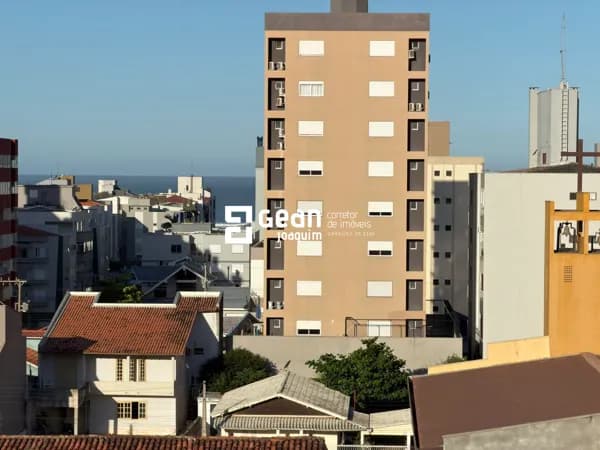 Apartamento no Mar Grosso, 2 Quartos, 1 Banheiro.