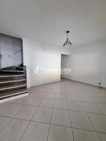Oportunidade! Sobrado na Paulicéia em Localização Privilegiada!