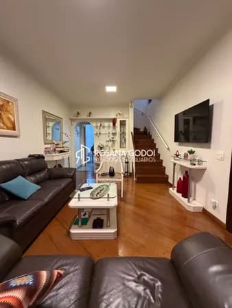 Excelente Sobrado no Bairro Paulicéia em SBCampo!