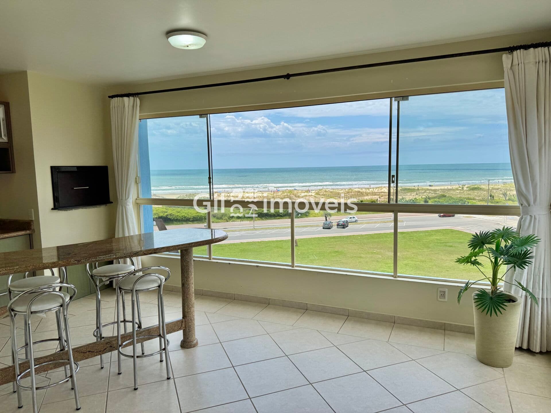 Apartamento em Mar Grosso, Laguna/SC