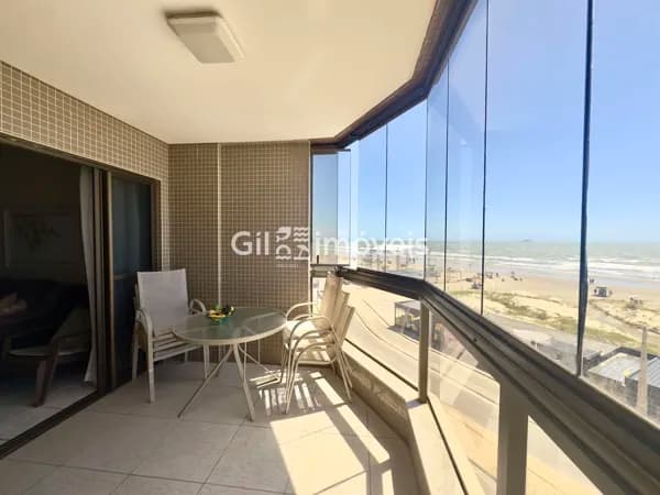 Este não é apenas um apartamento à beira-mar.