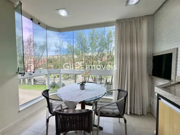 Apartamento próximo ao mar