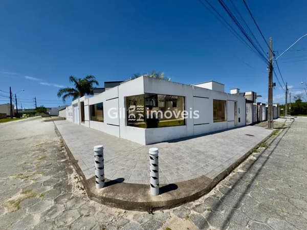 🏡 Casa de Esquina no Jardim América