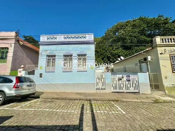 Uma joia no coração histórico de Laguna!