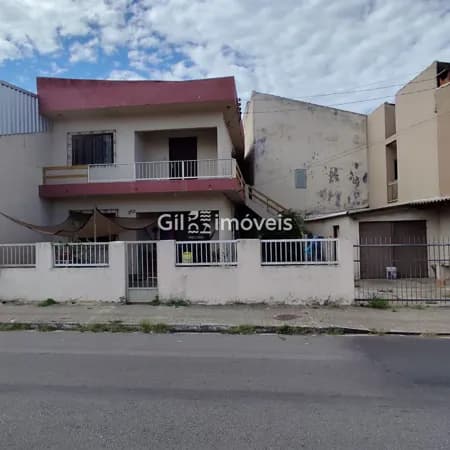 Casa em Laguna - Magalhães