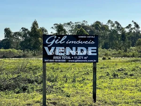 Grande terreno com 11.271 m²