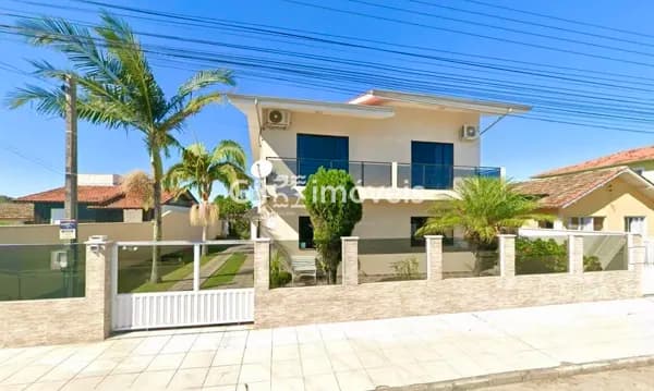 Sobrado em Laguna - Portinho