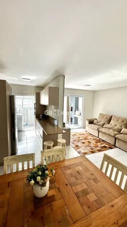 Amplo apartamento disponível para locação temporada.