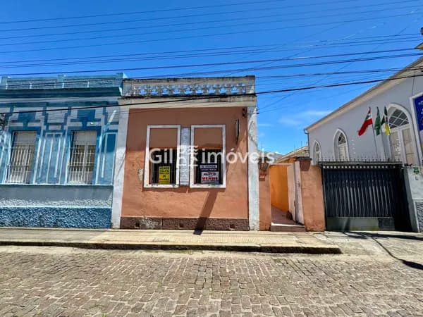 Casa Residencial ou Comercial no Centro Histórico de Laguna.