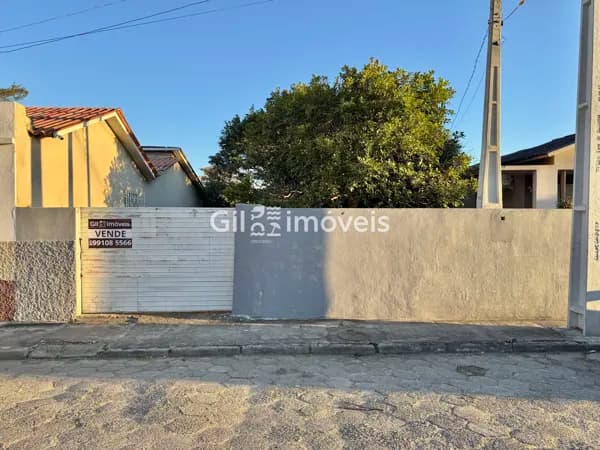 ✨ Terreno 495 m² – Localização Privilegiada em Laguna/SC