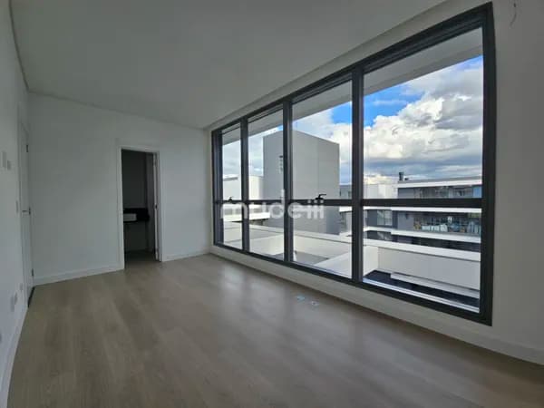 Apartamento de Alto Padrão com 3 Suítes e Sacada Gourmet | Falls | Hugo Lange | Curitiba
