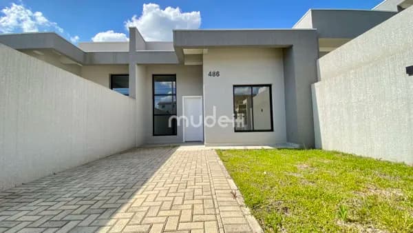 Exclusiva Casa com Pavimento Inferior Integrado à Área Gourmet