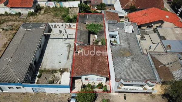 Terreno Central / com casas