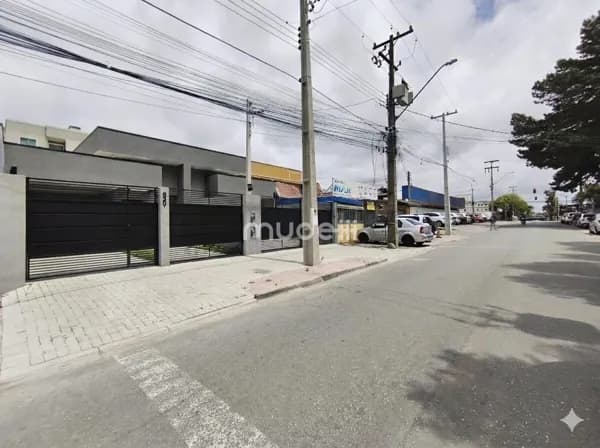 Casa em São José dos Pinhais - Afonso Pena