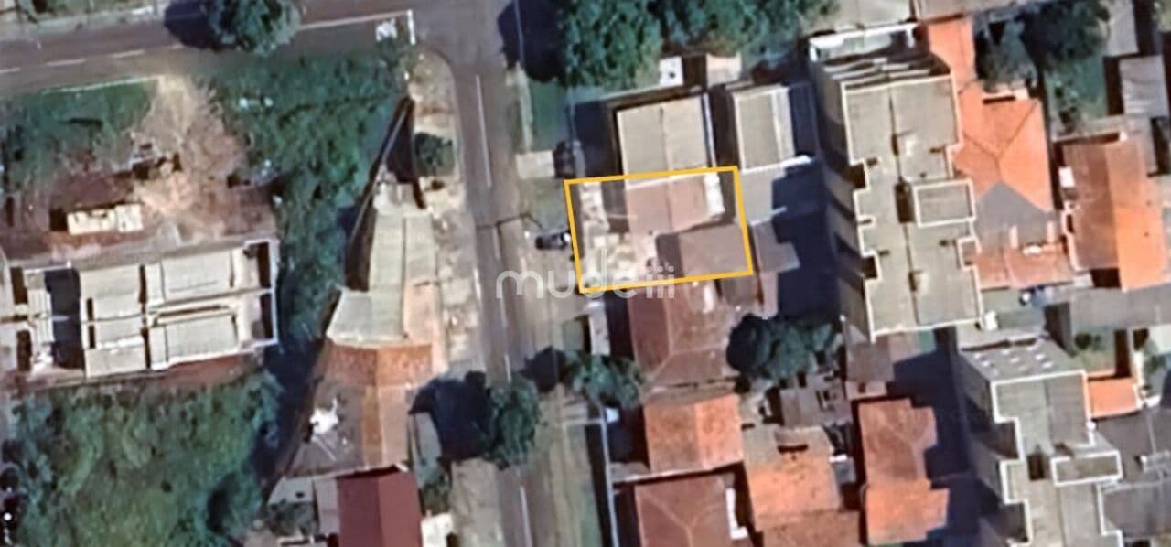 Lote/Terreno em São José dos Pinhais - Cidade Jardim