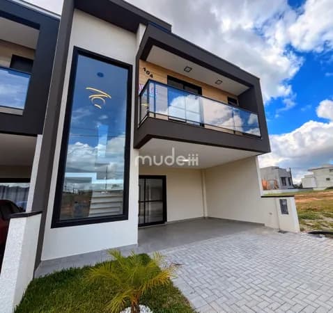 Casa em São José dos Pinhais - Costeira
