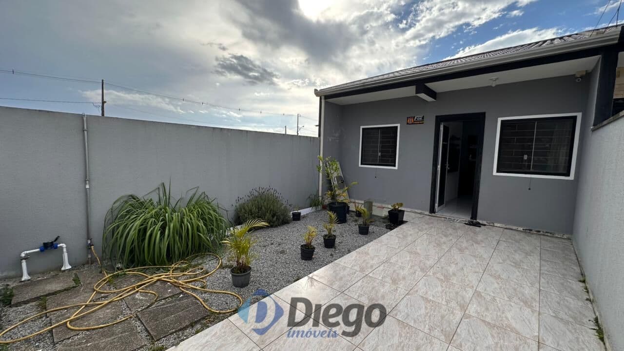 🏡 Casa à venda em Santa Terezinha