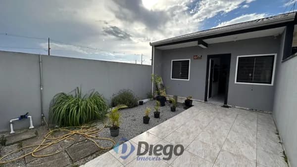 🏡 Casa à venda em Santa Terezinha