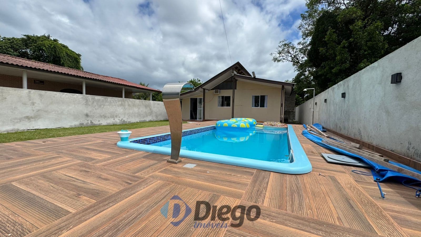 🏡 Casa à Venda – Balneário Shangrilá