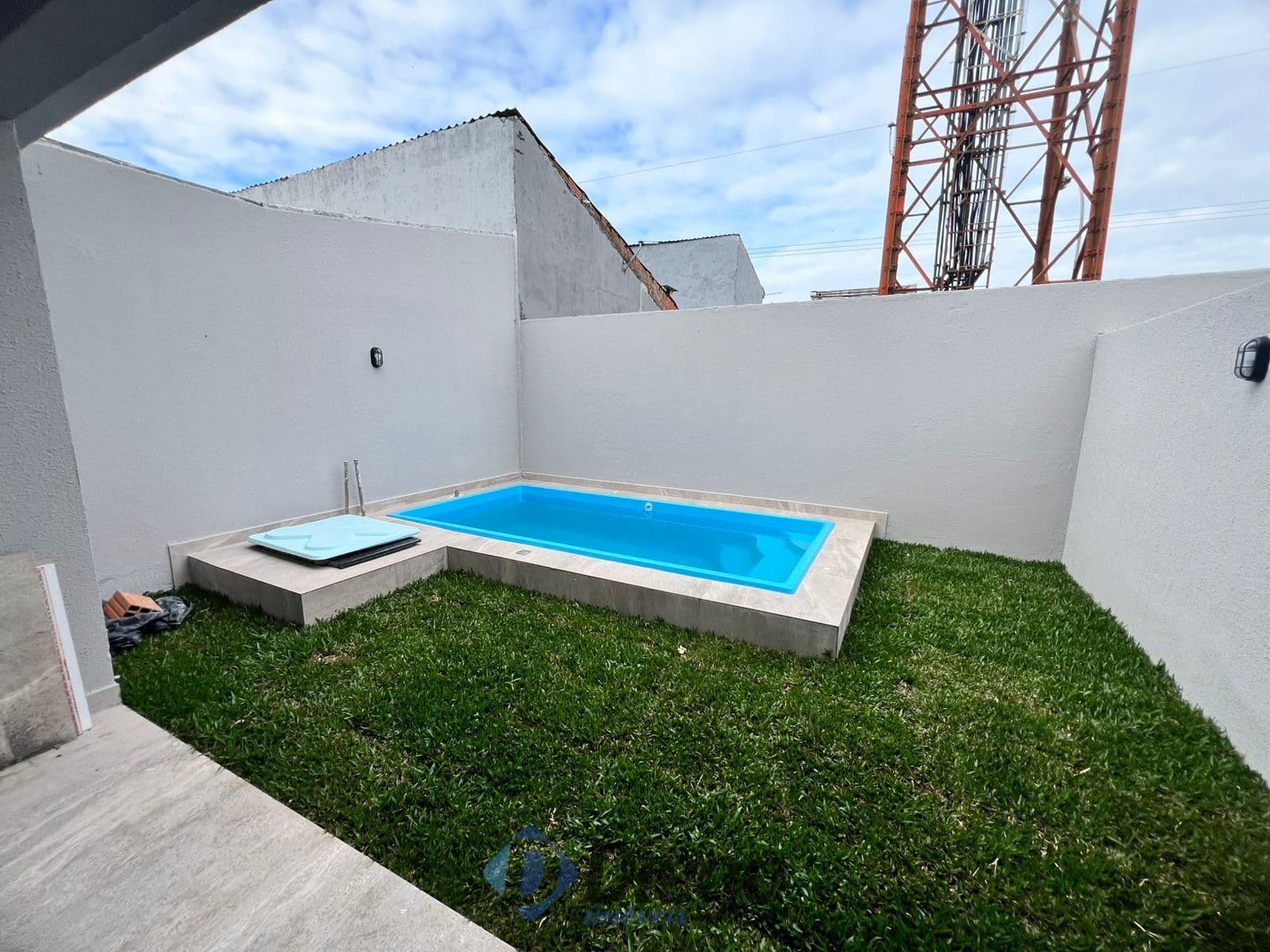 🏡 CASA COM PISCINA NO BALNEÁRIO BETARAS – MATINHOS/PR