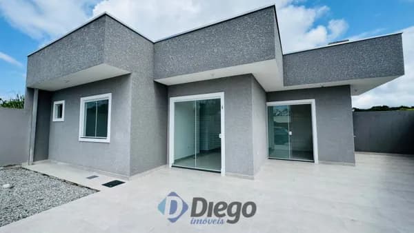 🏡 Casa à venda no Balneário Canoas – Conforto e praticidade para você!
