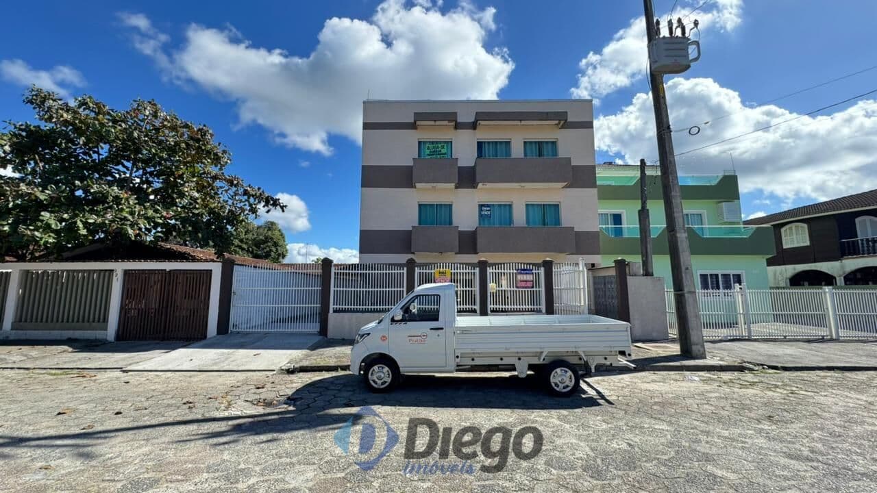 🌊 APARTAMENTO A APENAS 50 METROS DO MAR – PRAIA DE LESTE 🌊