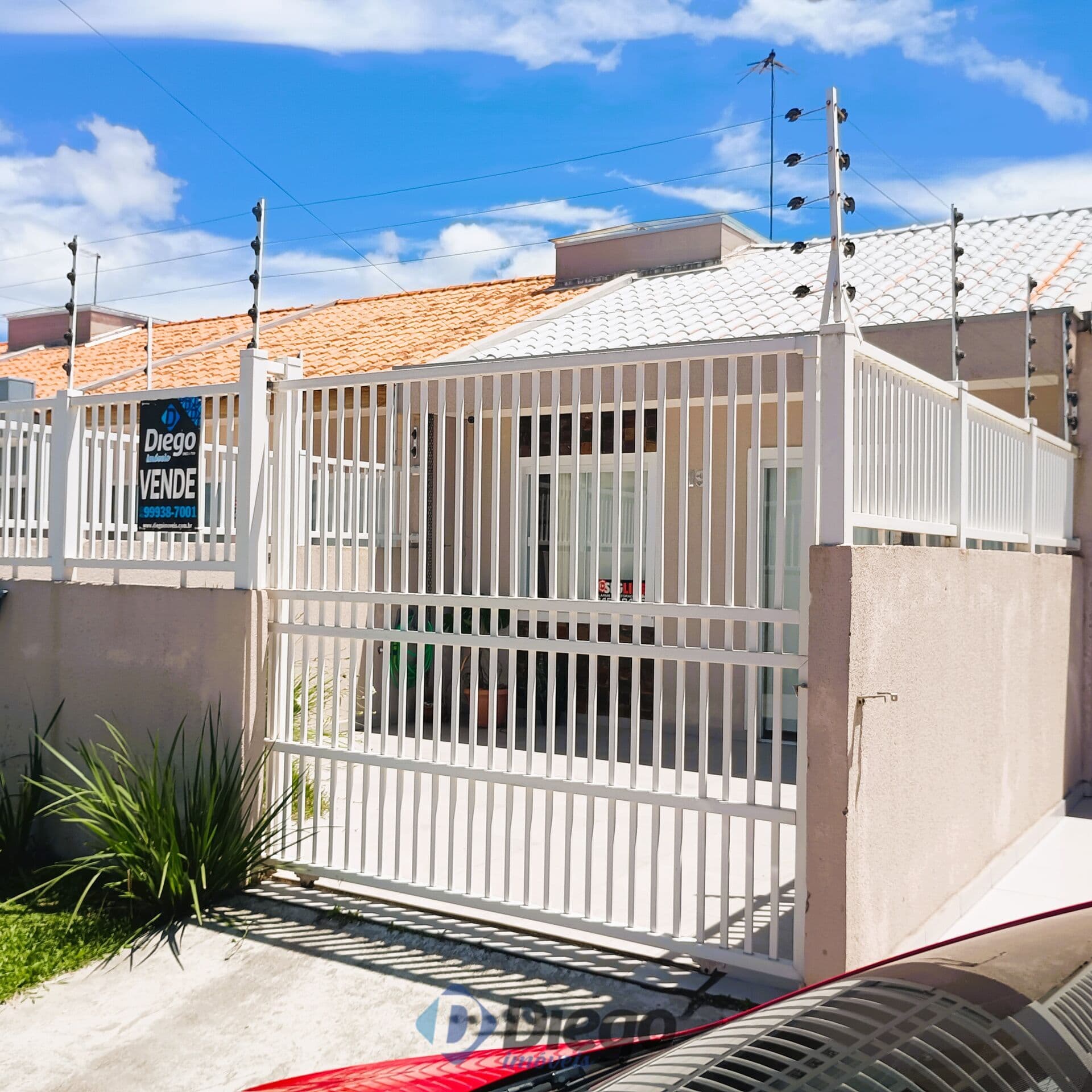 Excelente oportunidade, 🏡 Casa Toda em Laje Pertinho do Mar!