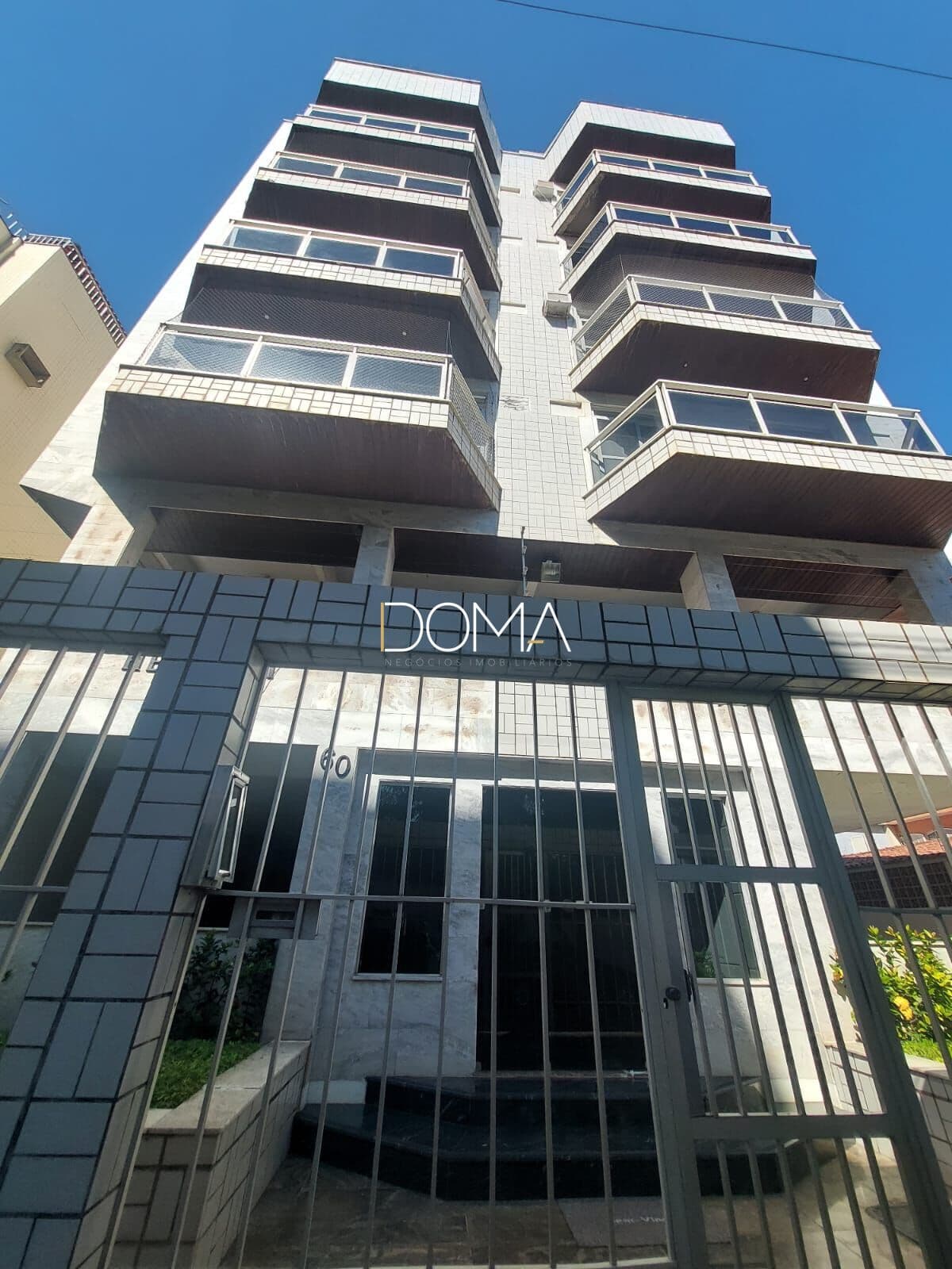 Cobertura duplex próximo a Praia do Forte e Polo gastronômico