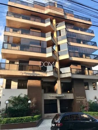 Excelente Apartamento em Bairro nobre próximo a praia.