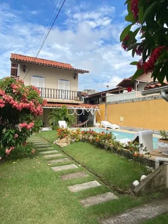 Sobrado em Cabo Frio - Braga