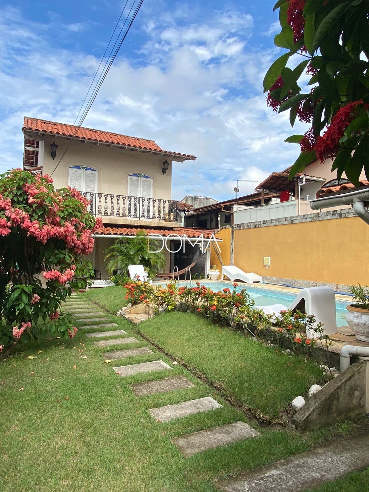 Sobrado em Cabo Frio - Braga