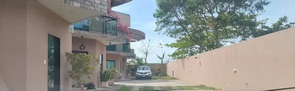 Casa em Condomínio - TRIPLEX - MARAVILHOSA !