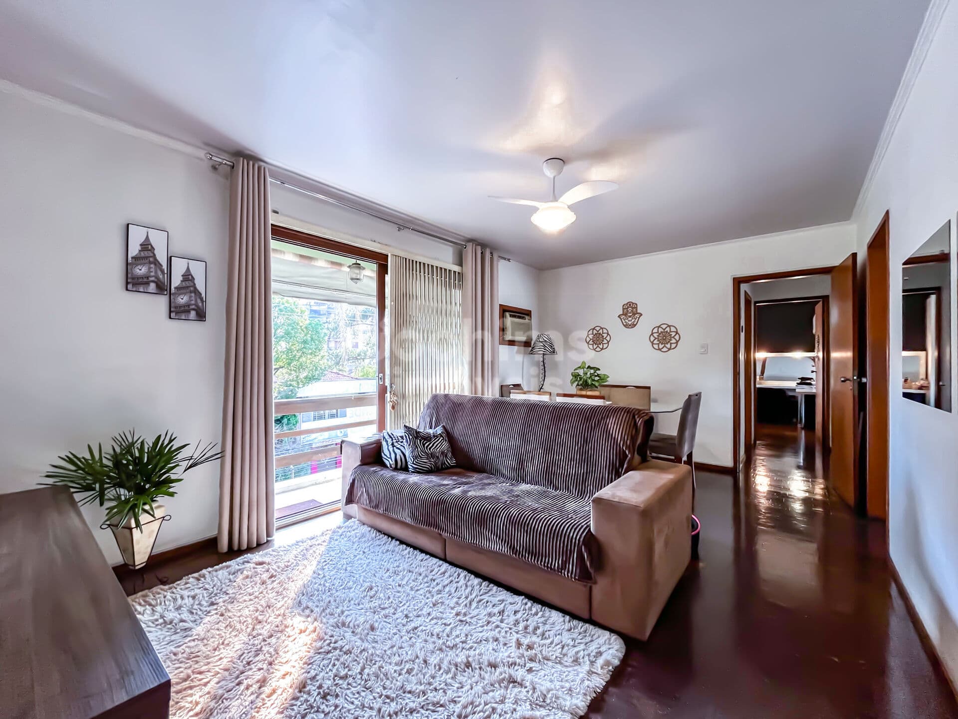 Apartamento em Porto Alegre - Jardim Lindóia