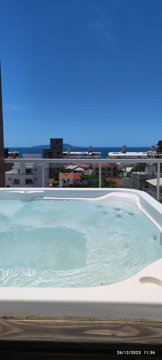 Maravilhosa Cobertura em Palmas - Vista p/ mar - Totalmente Mobiliada