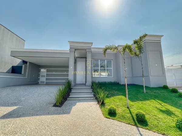 ✨ Casa ampla arquitetura neoclássica no condomínio Engenho Velho ✨