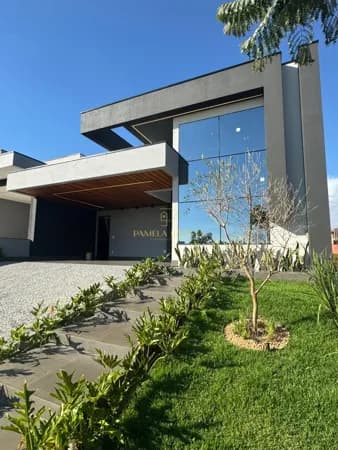 🏡 Casa Alto Padrão com Energia Solar e Piscina Aquecida e Marcenaria Completa