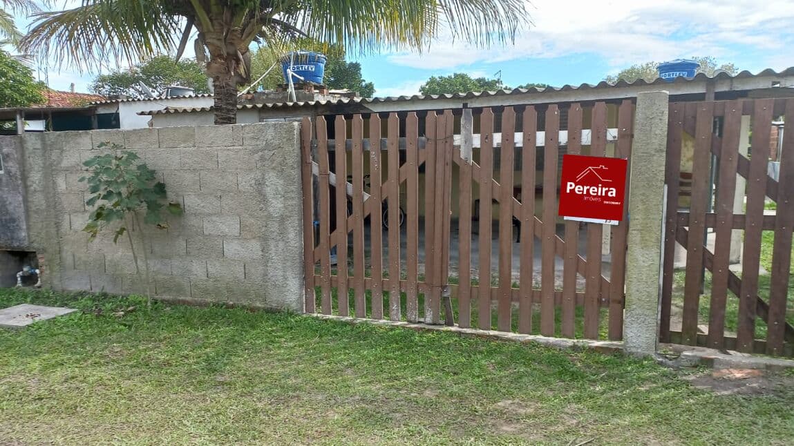 Casa + Edícula à venda no balneário Yemar - Ilha Comprida/SP