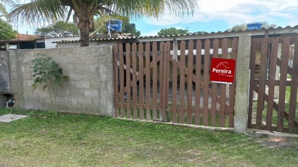 Casa + Edícula à venda no balneário Yemar - Ilha Comprida/SP