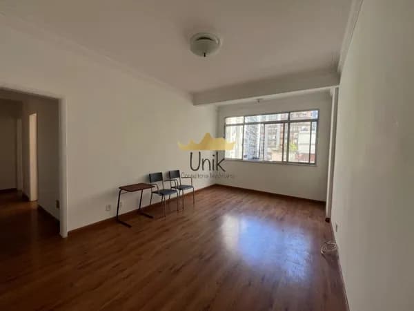 Apartamento no Condomínio Ed. Rory localizado na Rua Bolivar - Copacabana - Rio de Janeiro/RJ