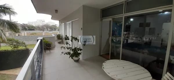 Apartamento 3 quartos na Enseada 2 vagas