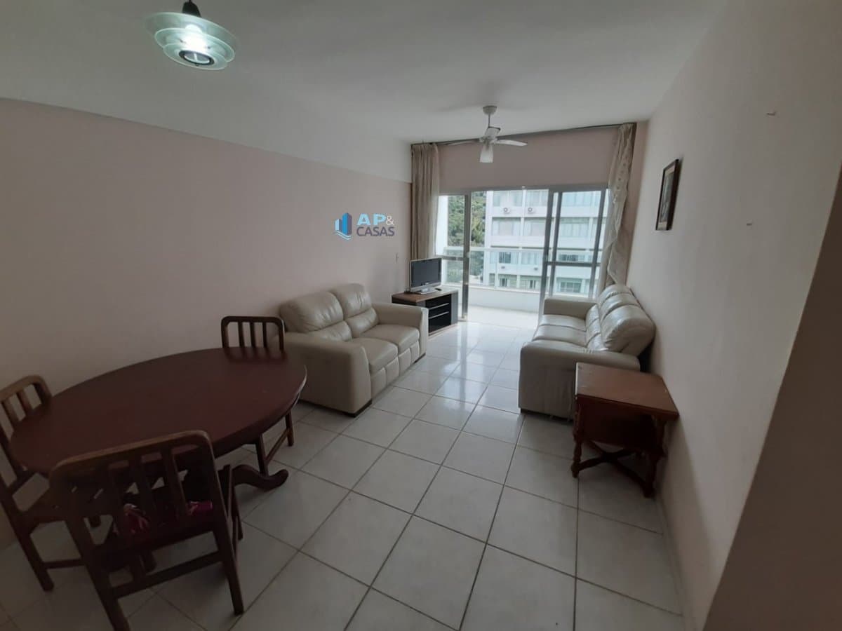 Apartamento 1 Quadra do mar na Praia de Pitangueiras