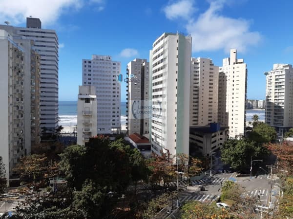 Apartamento no Guarujá 100 metros da praia