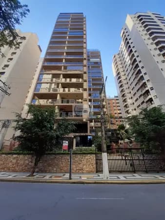 Apartamento 2 quadras do mar