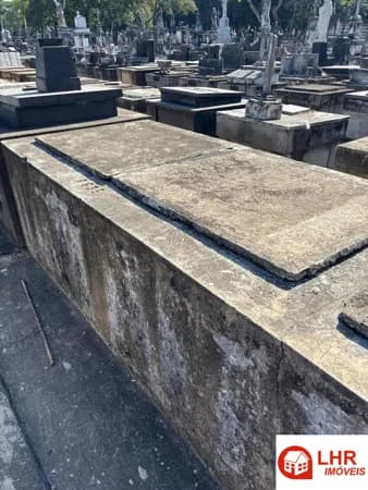 Jazigo Cemitério São Francisco Xavier - Caju