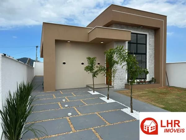 Casa 3 quartos suíte no Condomínio Dom Village em Maricá