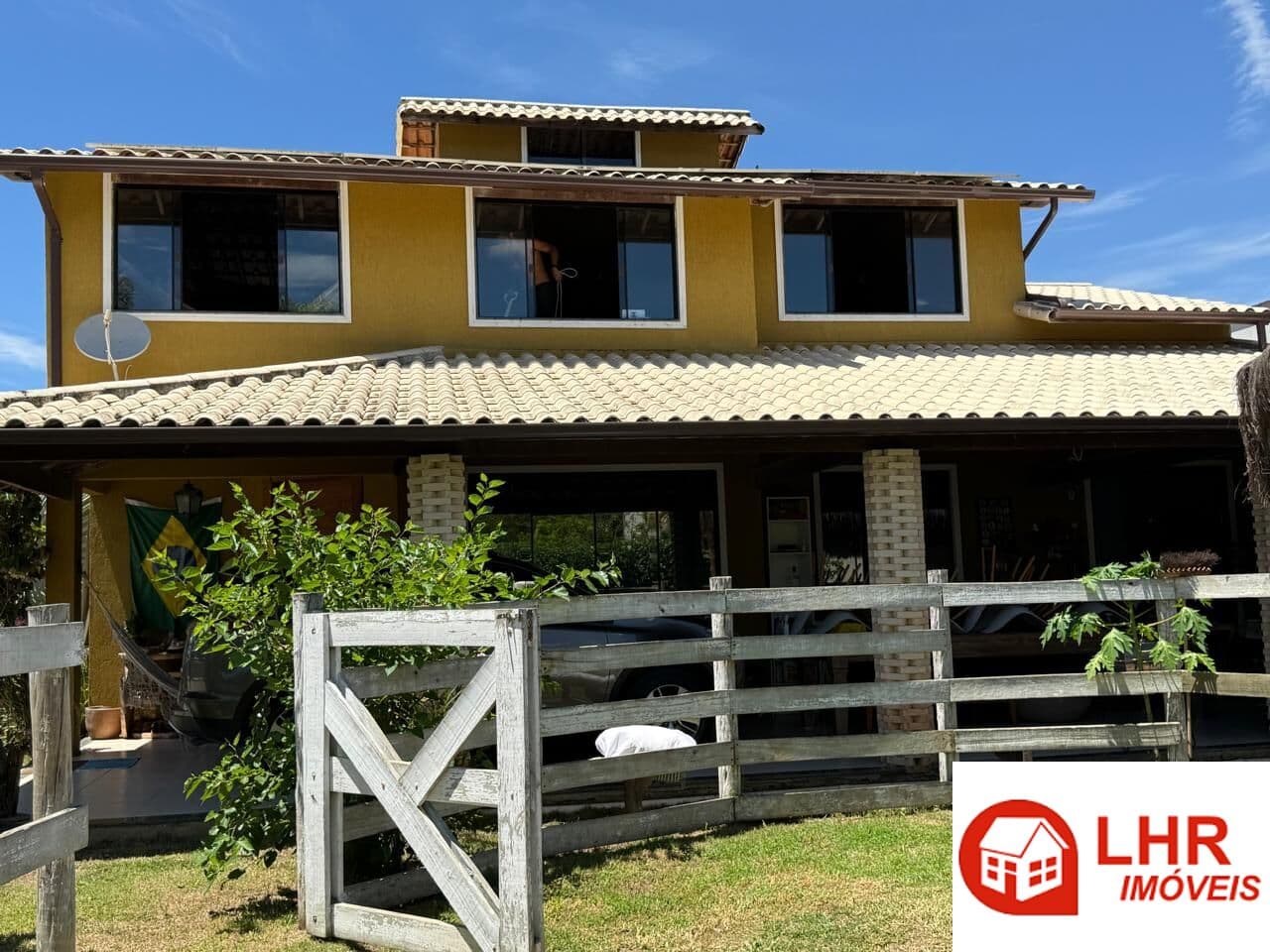Venda Ubatã, casas e terrenos Caxito - Maricá