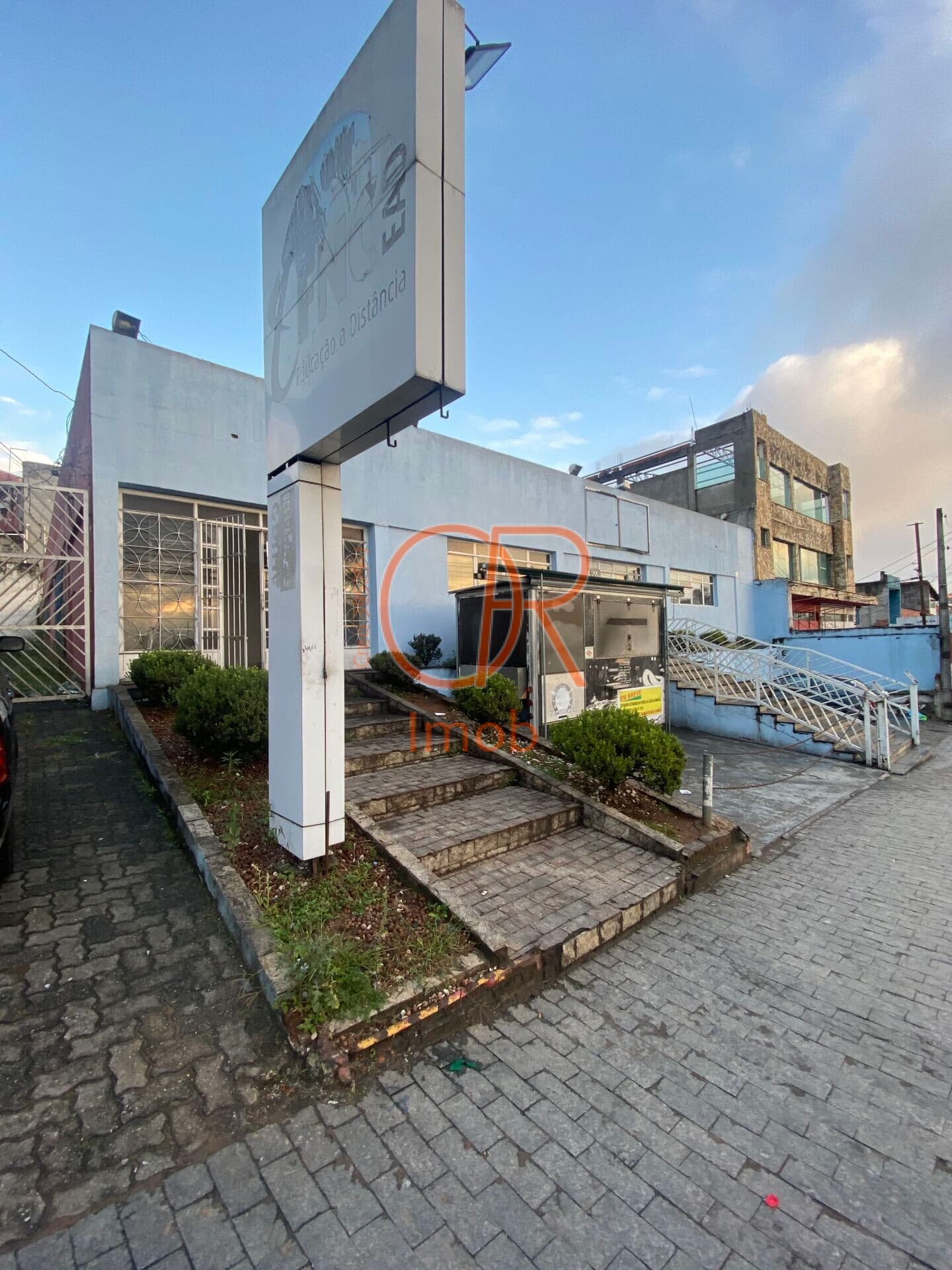 Galpão/Depósito/Armazém em Itaquaquecetuba - Jardim Itapuã