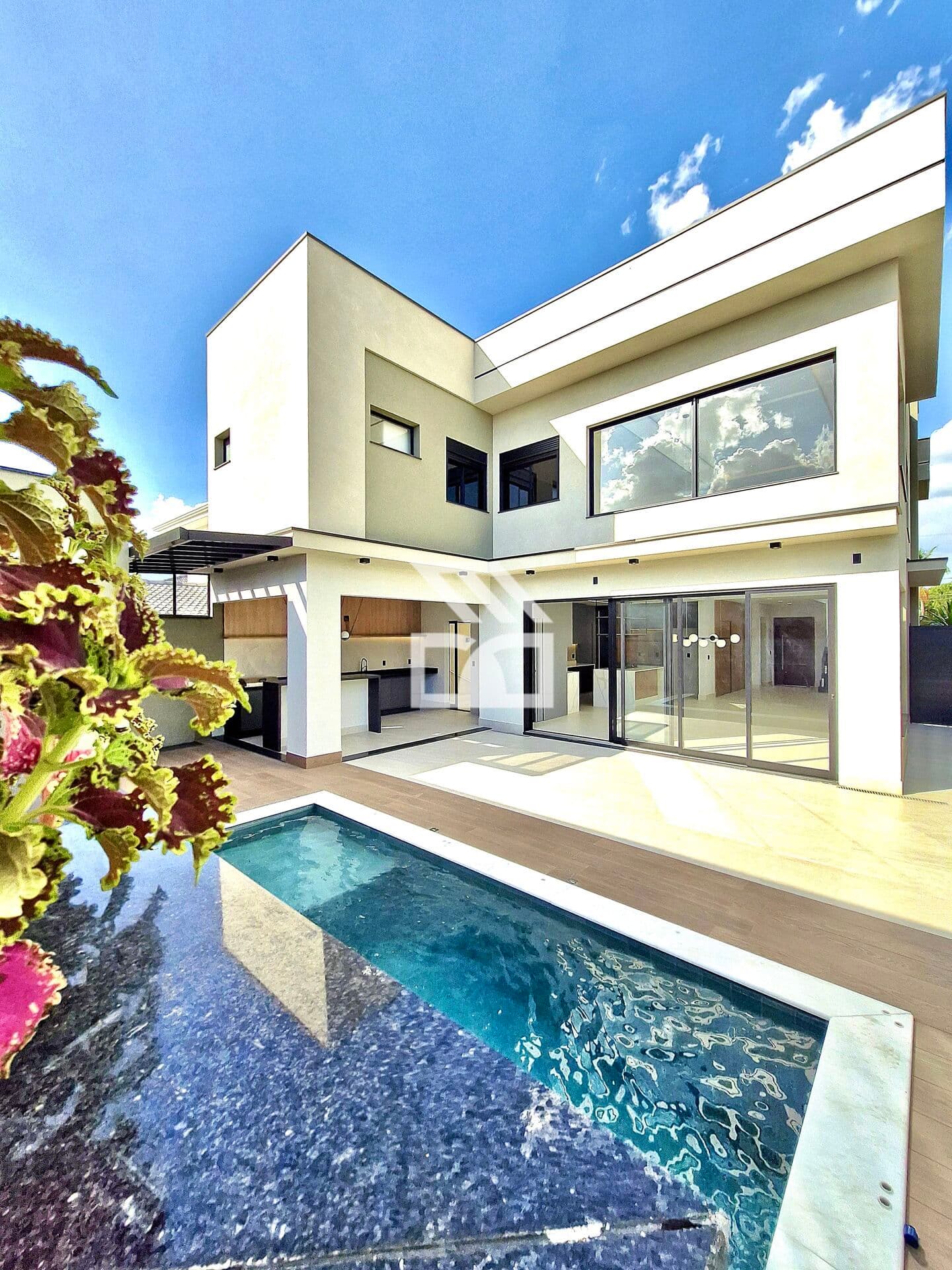 Casa em Condomínio Res Villa Romana